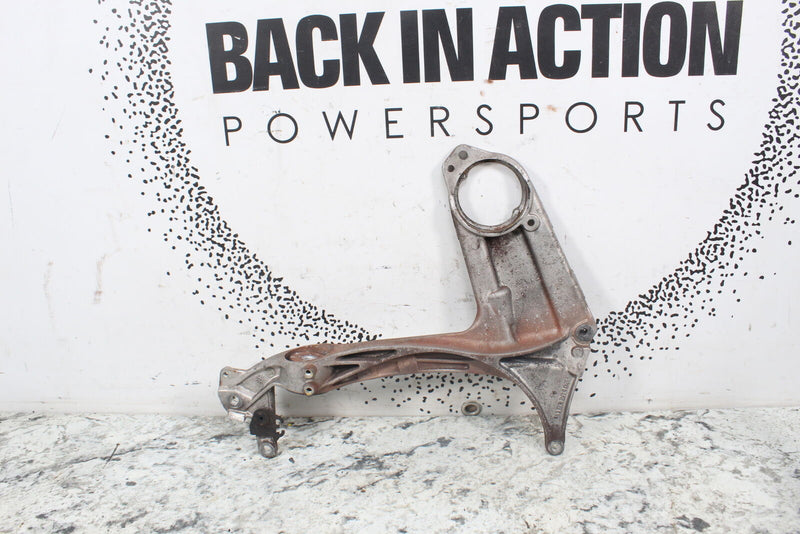 2017 SKI-DOO SUMMIT 850 SP Jackshaft Clutch Driven Support Bracket 518328693 - Snowmobile