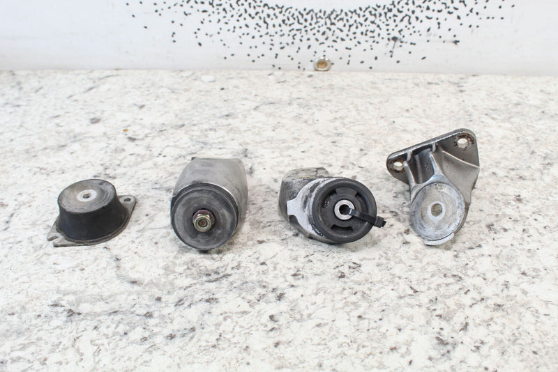 2017 SKI-DOO SUMMIT 850 SP Motor Mounts Brackets 512061136 512061027 512060729 - Snowmobile