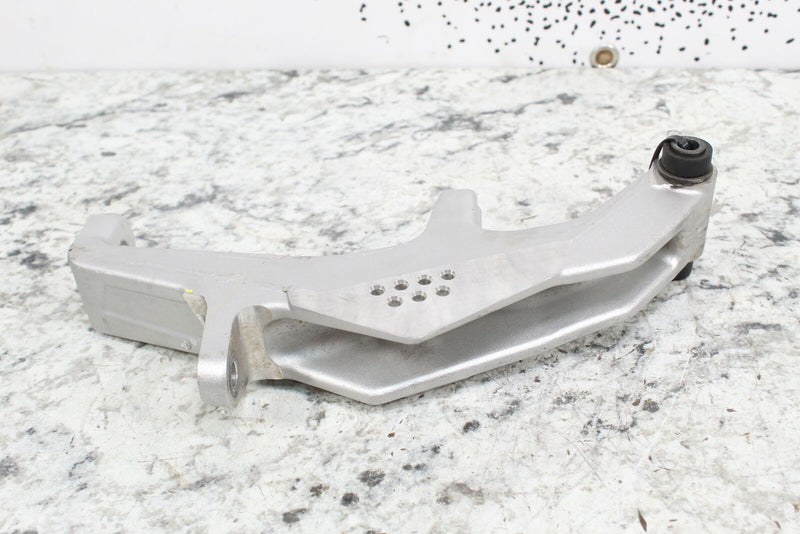 2017 SKI-DOO SUMMIT 850 SP Right Spindle Knuckle Leg 505074140 - Snowmobile