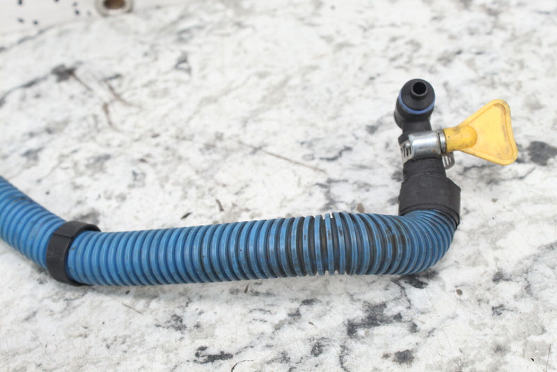 2017 SKI-DOO SUMMIT X 850 Fuel Gas Lines Hoses 513033763 - Snowmobile