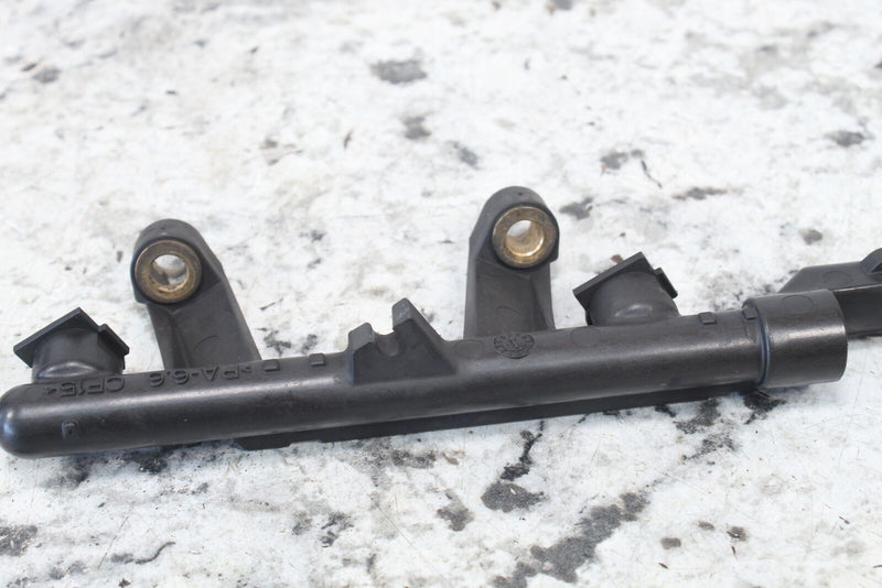 2017 SKI-DOO SUMMIT X 850 Fuel Gas Rail 420874152 - Snowmobile