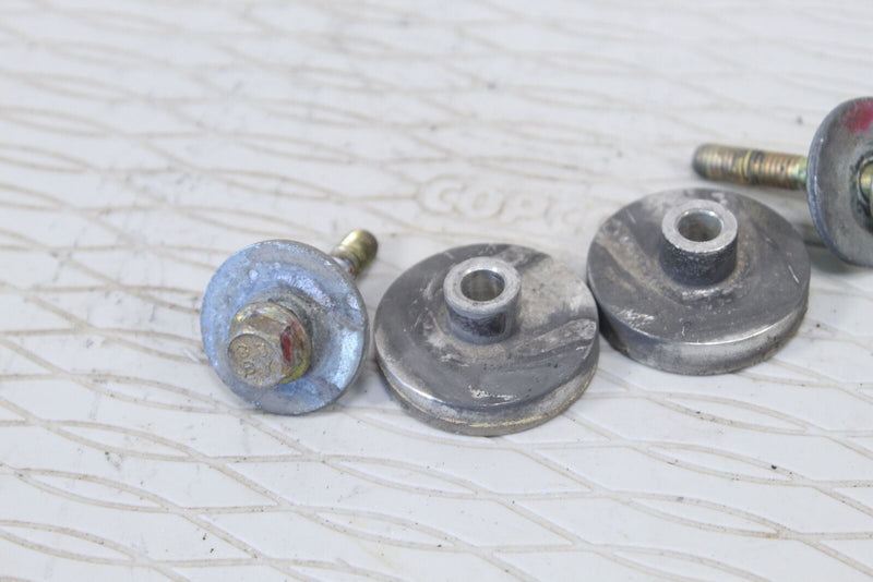 Snowmobile - 2017 SKI-DOO SUMMIT X 850 Fuel Tank Mounting Bolts Hardware 207563044 513033807