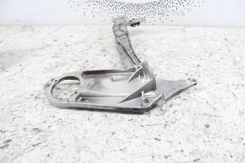 2017 SKI-DOO SUMMIT X 850 Jackshaft Clutch Driven Support Bracket 518328693 - Snowmobile