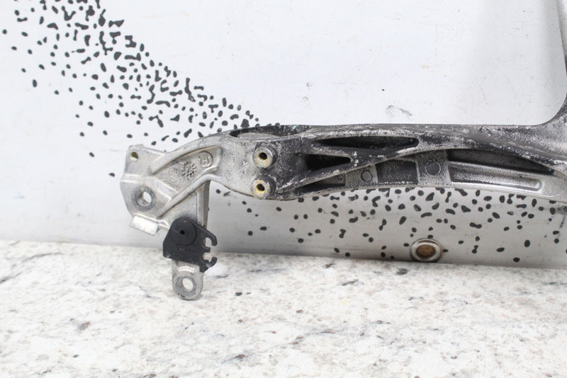 2017 SKI-DOO SUMMIT X 850 Jackshaft Clutch Driven Support Bracket 518328693 - Snowmobile