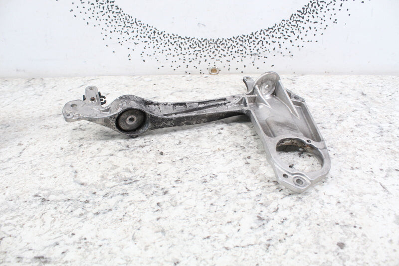 2017 SKI-DOO SUMMIT X 850 Jackshaft Clutch Driven Support Bracket 518328693 - Snowmobile