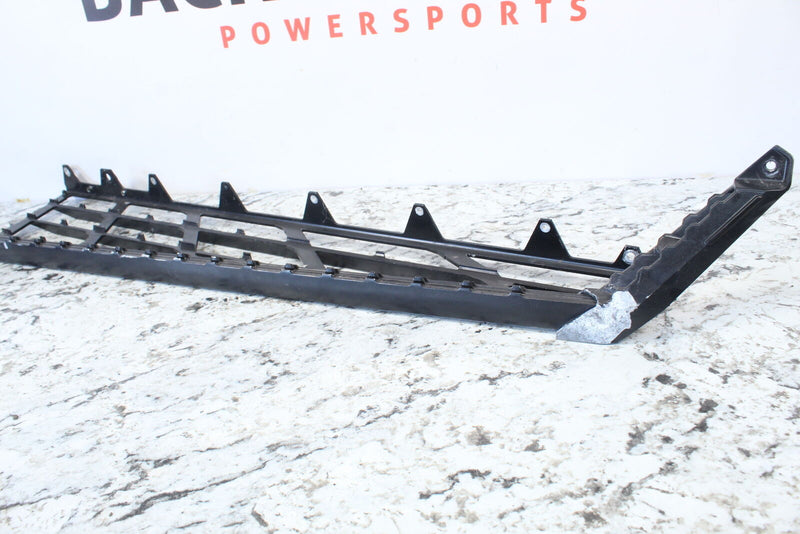 2017 SKI-DOO SUMMIT X 850 Left Running Board Footrest Footwell 518328738 - Snowmobile