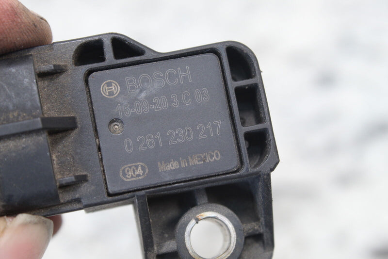 2017 SKI-DOO SUMMIT X 850 T-MAP Sensor Mass Air Pressure 707000995 - Snowmobile