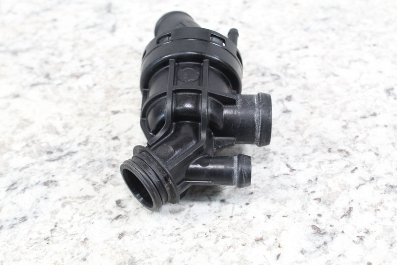 2017 SKI-DOO SUMMIT X 850 Thermostat and Housing 420822833 - Snowmobile