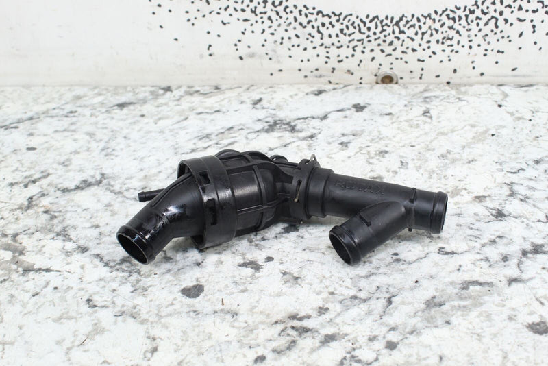 Snowmobile - 2017 SKI-DOO SUMMIT X 850 Thermostat Housing 420822833