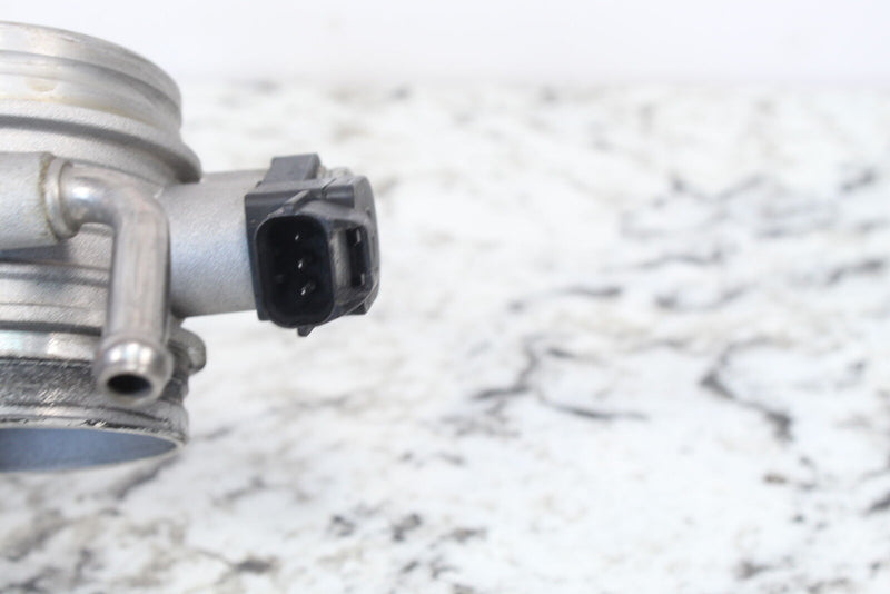 2017 SKI-DOO SUMMIT X 850 Throttle Bodies with TPS 420893800 - Snowmobile