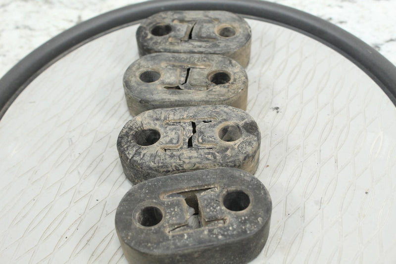 2018 ARCTIC CAT TEXTRON STAMPEDE X Muffler Isolators Supports 652412