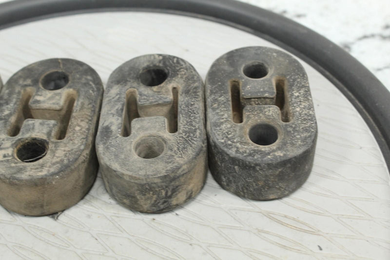 2018 ARCTIC CAT TEXTRON STAMPEDE X Muffler Isolators Supports 652412