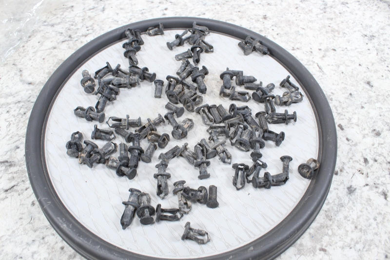 2018 ARCTIC CAT TEXTRON STAMPEDE X Plastic Push Pins Rivots 667790 - ATV