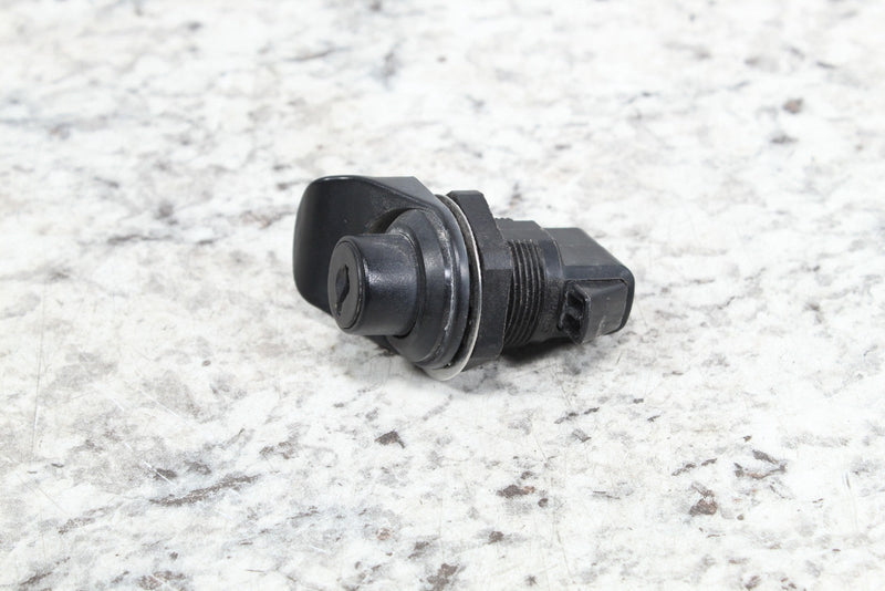 2018 ARCTIC CAT TEXTRON STAMPEDE X Storage Glove Box Lock Latch 612516