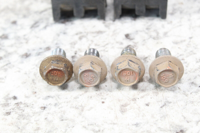 2018 ARCTIC CAT TEXTRON WILDCAT XX Front Sway Bar Brackets 0404-694 0404-728 - ATV