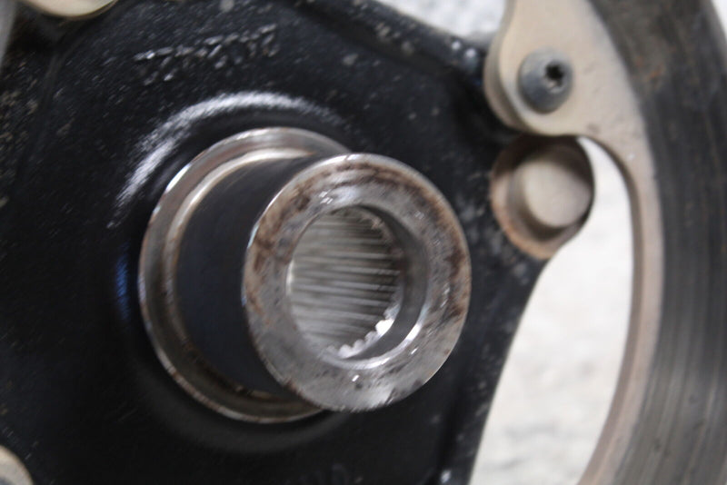 2018 ARCTIC CAT TEXTRON WILDCAT XX Front Wheel Hub Right or Left w Disc 2502-495 - ATV