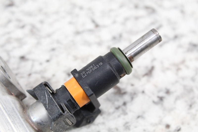 2018 ARCTIC CAT TEXTRON WILDCAT XX OEM Fuel Injectors & Rail 1470-158 1470-143 - ATV