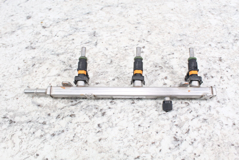 2018 ARCTIC CAT TEXTRON WILDCAT XX OEM Fuel Injectors & Rail 1470-158 1470-143 - ATV