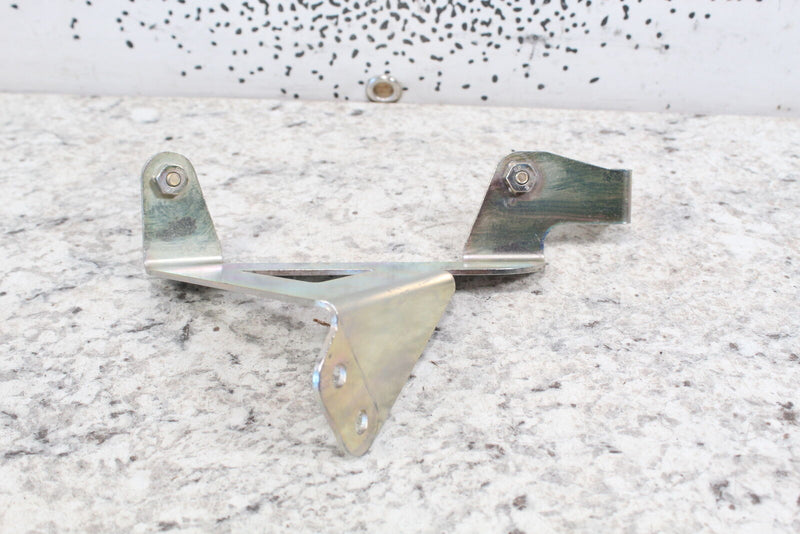 2018 ARCTIC CAT TEXTRON WILDCAT XX Upper Oil Tank Bracket & Bolts 6406-257 - ATV