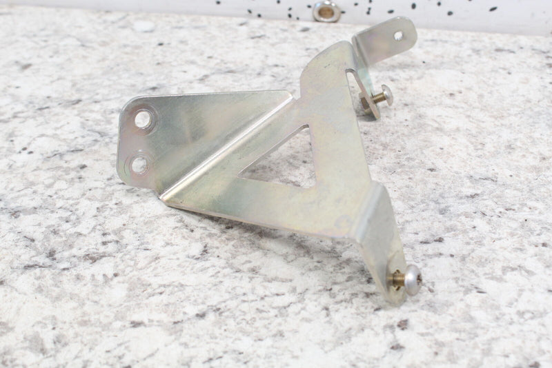 2018 ARCTIC CAT TEXTRON WILDCAT XX Upper Oil Tank Bracket & Bolts 6406-257 - ATV