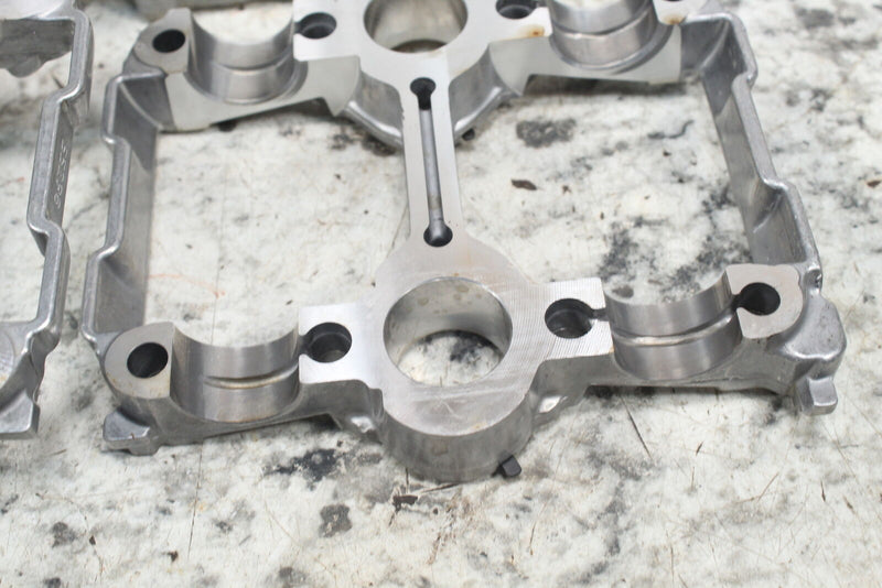 2018 SKI-DOO GRAND TOURING 600 SPORT ACE Camshaft Holders 420911035 - Snowmobile