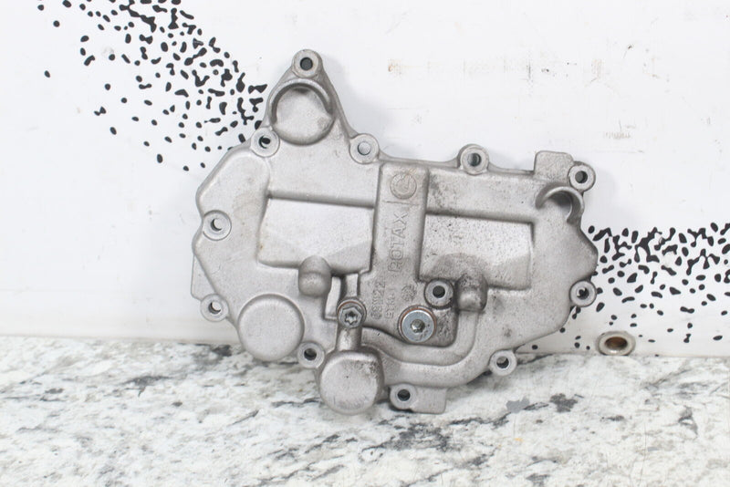2018 SKI-DOO GRAND TOURING 600 SPORT ACE Oil Sump Pan Lower Case Cover 420911122 - Snowmobile