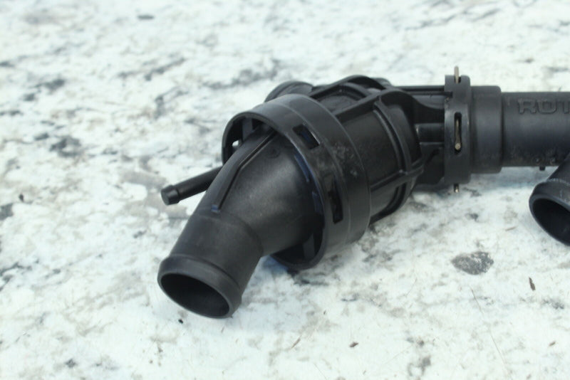 2018 SKI-DOO SUMMIT 850 SP Thermostat and Housing 420822833 - Snowmobile