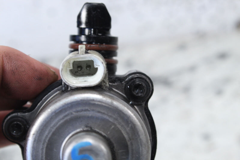 2018 SKI-DOO SUMMIT X 850 Autolube Oil Pump 519000309 - Snowmobile