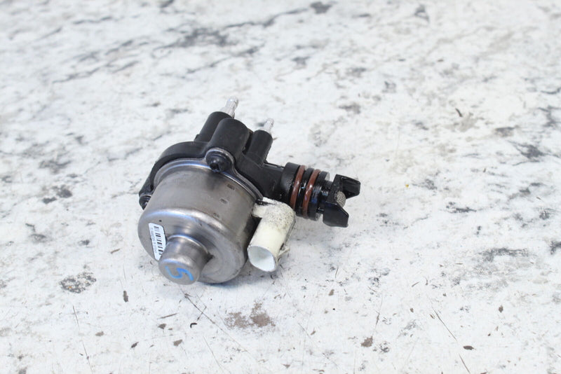 2018 SKI-DOO SUMMIT X 850 Autolube Oil Pump 519000309 - Snowmobile