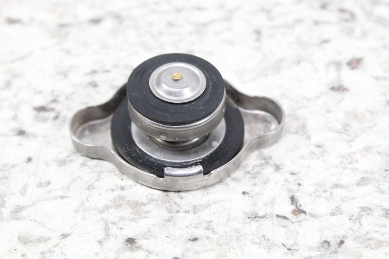 2018 SKI-DOO SUMMIT X 850 Coolant Antifreeze Bottle Cap Lid 509000180 - Snowmobile