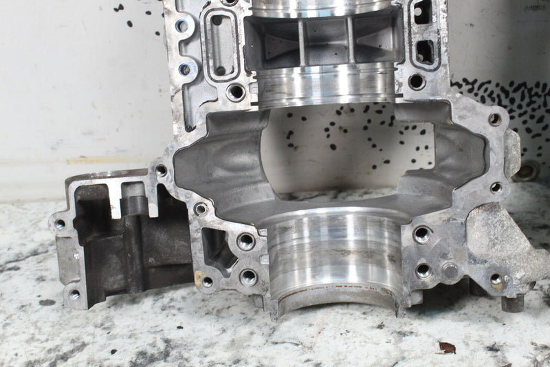 2018 SKI-DOO SUMMIT X 850 Main Crankcases 420893773