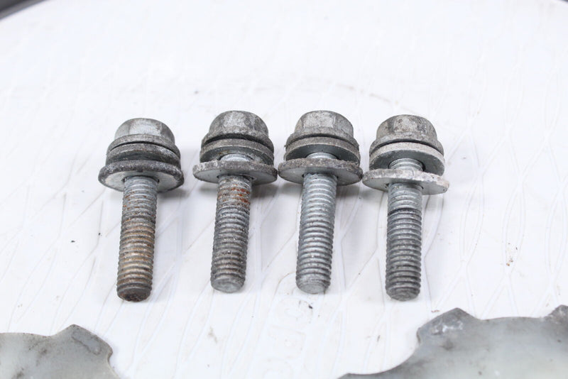2018 SKI-DOO SUMMIT X 850 Injector Mounting Bolts & Gaskets 420840090 420430055 - Snowmobile