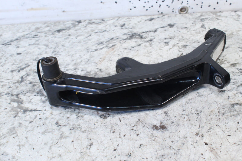 2018 SKI-DOO SUMMIT X 850 Left Spindle Knuckle Leg 505074372