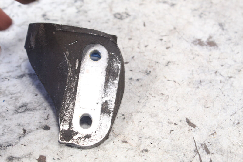 2018 SKI-DOO SUMMIT X 850 Motor Mounts Engine Brackets 512061027 - Snowmobile