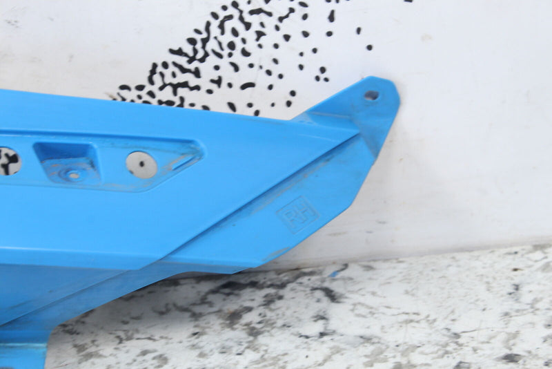 2018 SKI-DOO SUMMIT X 850 Right Hood Lid 517306391 - Snowmobile
