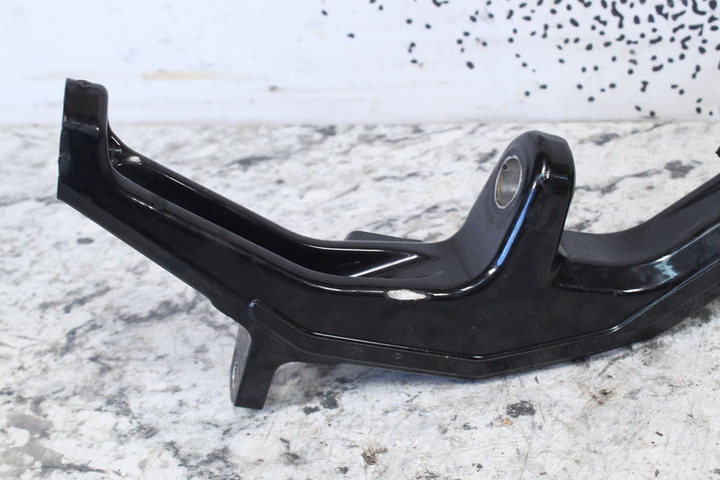 2018 SKI-DOO SUMMIT X 850 Right Spindle Knuckle Leg 505074373 - Snowmobile