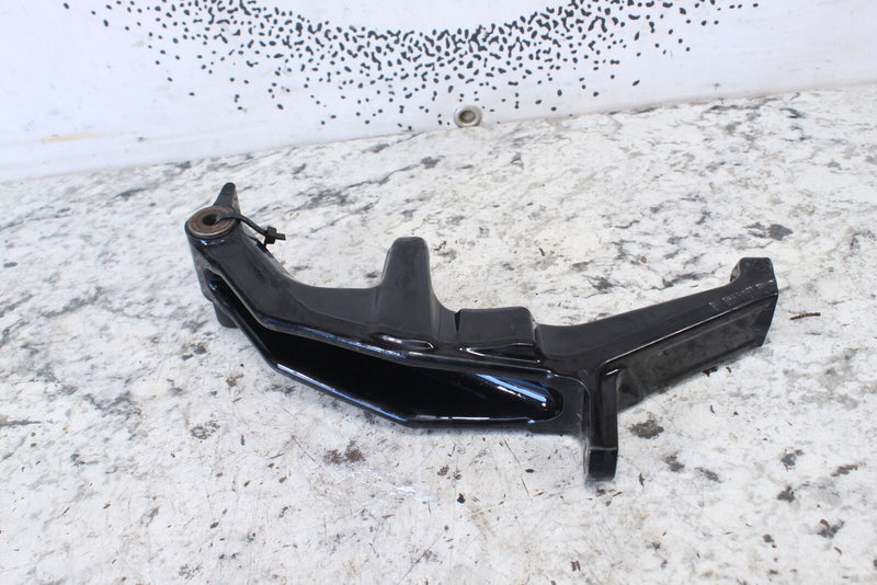 2018 SKI-DOO SUMMIT X 850 Right Spindle Knuckle Leg 505074373 - Snowmobile
