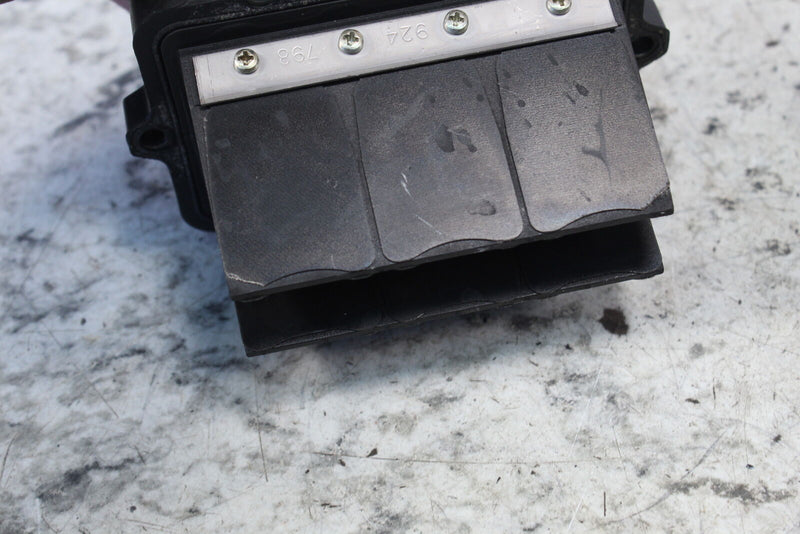 2018 SKI-DOO SUMMIT X 850 Throttle Body Adapters Intake Manifolds 420867390 - Snowmobile