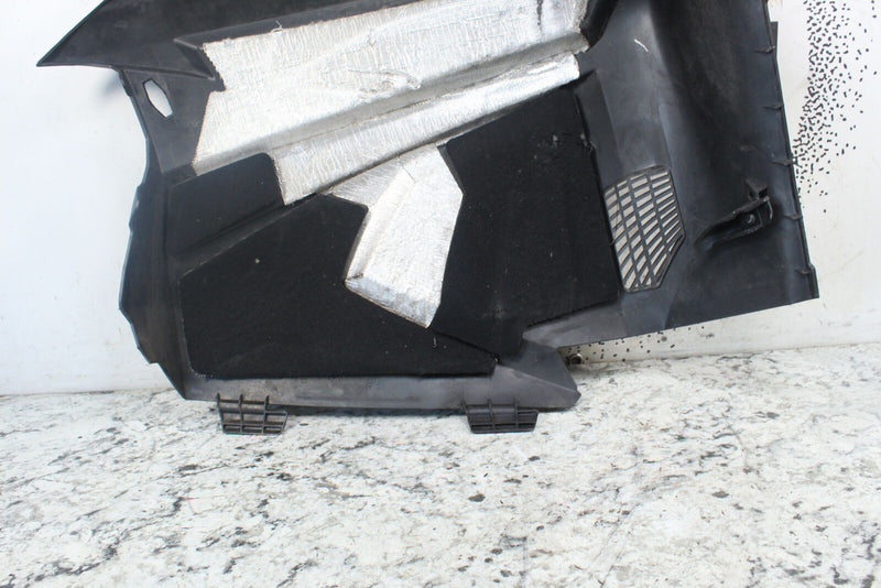 2019 ARCTIC CAT M8000 MOUNTAIN CAT ALPHA ONE Right Side Cover Panel 5718-600 - Snowmobile