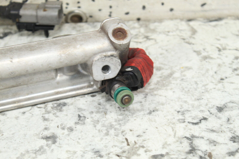 2019 POLARIS PRO RMK 850 Axys Red Injectors and Fuel Rail 4017536 - Snowmobile