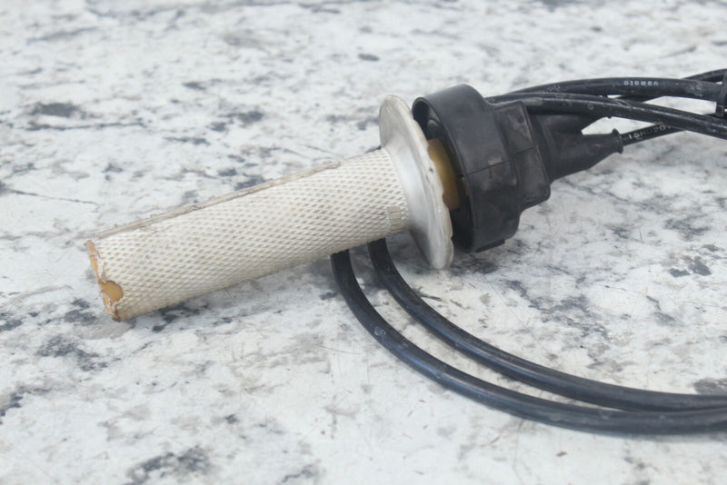 2019 YAMAHA YZ250FX Throttle & Cables assembly