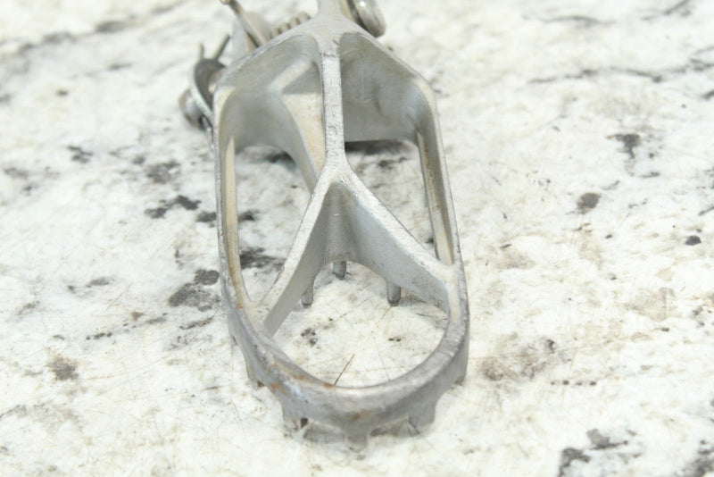 2020 HUSQVARNA FC250 FC 250 Right Foot Peg Footpeg 79003041100 79003041000 Motorcycle