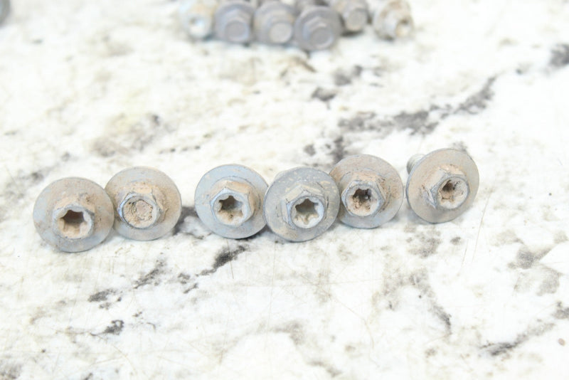 2020 HUSQVARNA FC250 FC 250 Subframe / Rear Plastics Mounting Bolts 0035080206S - Motorcycle