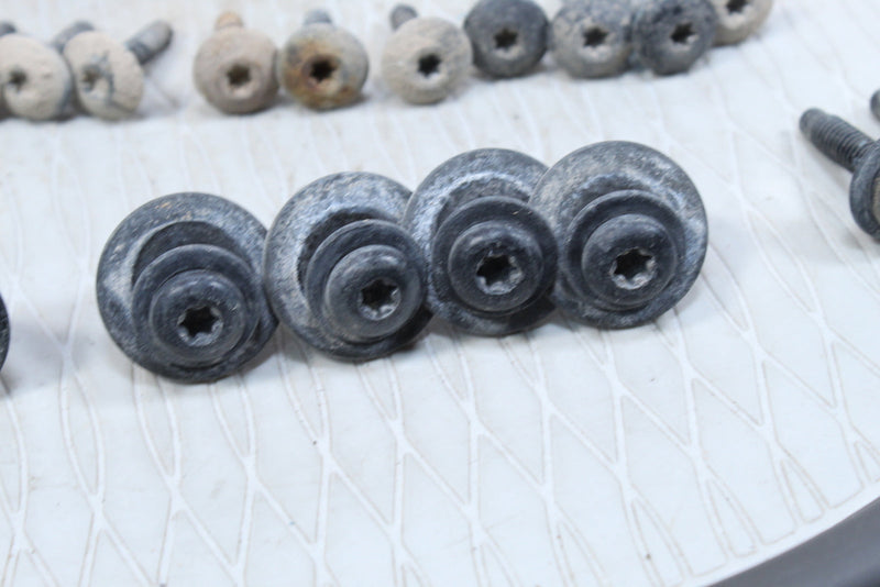 2021 ARCTIC CAT PROWLER PRO Front Fenders and Mud Flares Bolts 1623-933 1623-030 - ATV