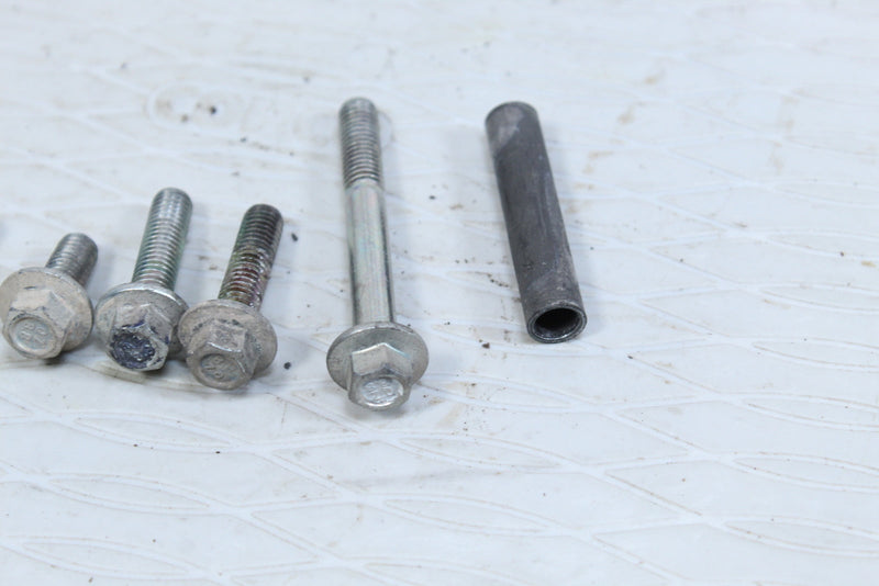 2021 ARCTIC CAT PROWLER PRO Timing Belt Cover Mounting Bolts 3040-089 3040-087 - ATV