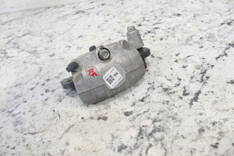 2021 CAN-AM COMMANDER 1000 XT OEM Right Front Brake Caliper 705601888 - ATV