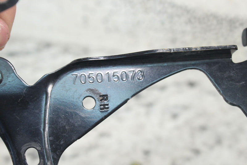 2021 CAN-AM COMMANDER 1000 XT Right Headlight Bracket Support 705015073 - ATV