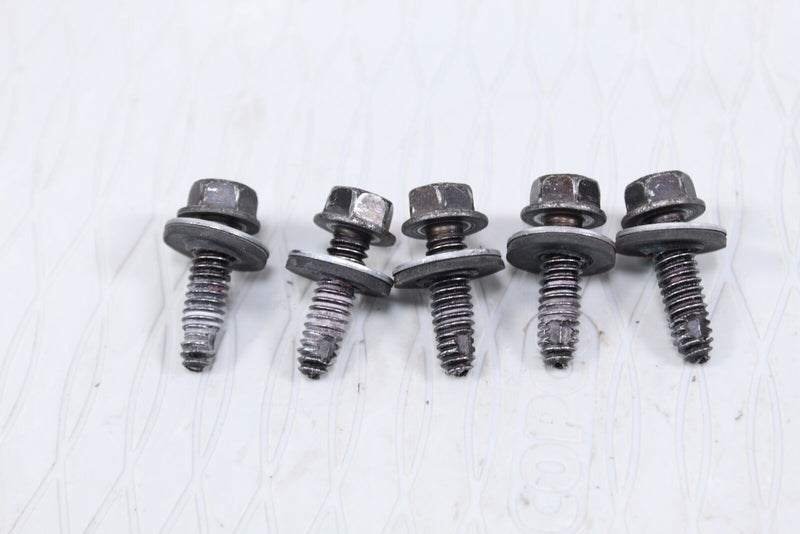 2022 POLARIS SPORTSMAN 570 Inner Clutch Cover Mounting Bolts 7517599 *492 mile - ATV