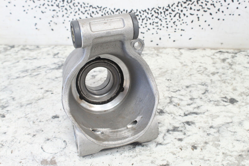 2022 POLARIS SPORTSMAN 570 Rear Spindle Knuckle Bearing Carrier 5135563 - ATV