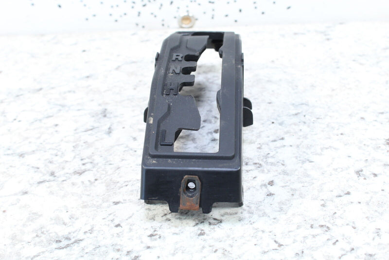 2021 CAN-AM COMMANDER 1000 XT Shift Lever Guide Bracket  707900603